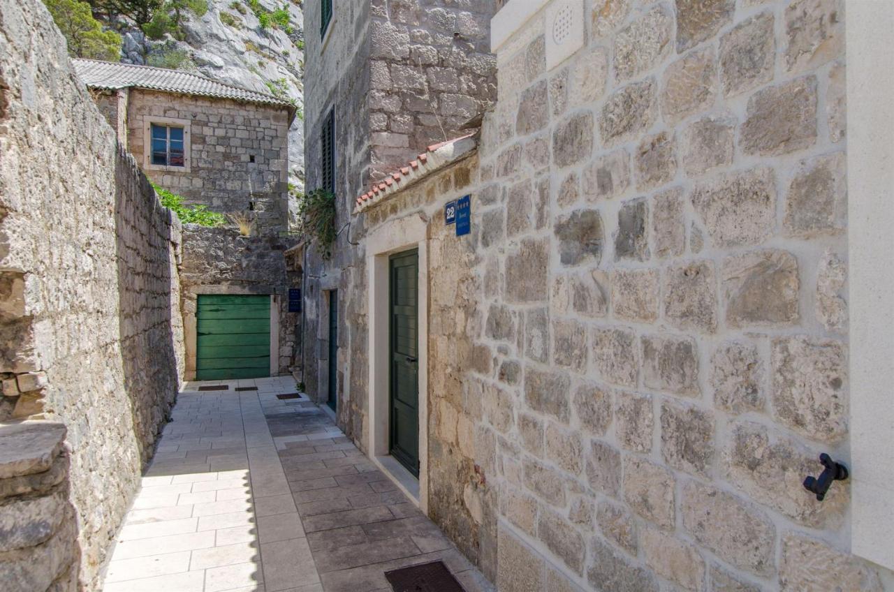 Apartments Mira Omiš Exteriér fotografie