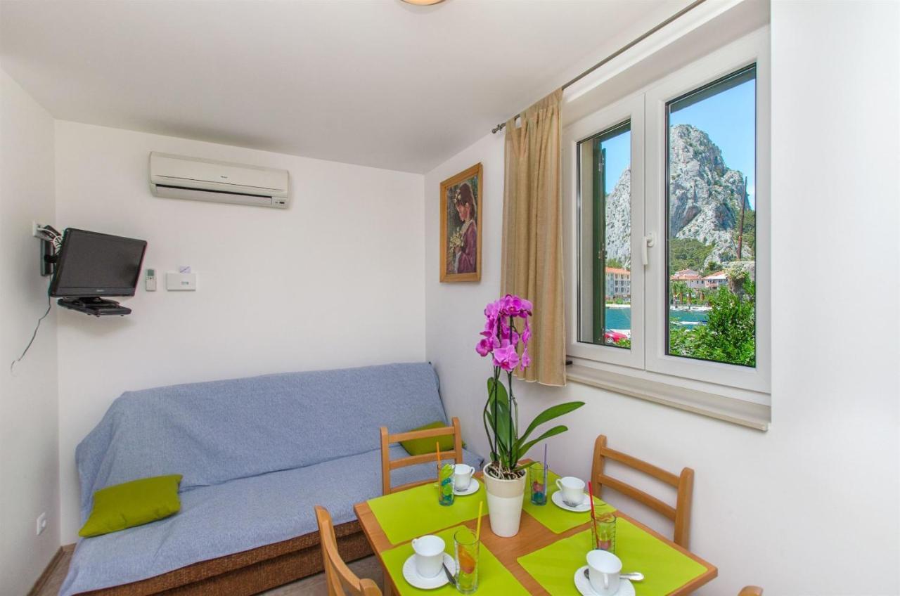 Apartments Mira Omiš Exteriér fotografie