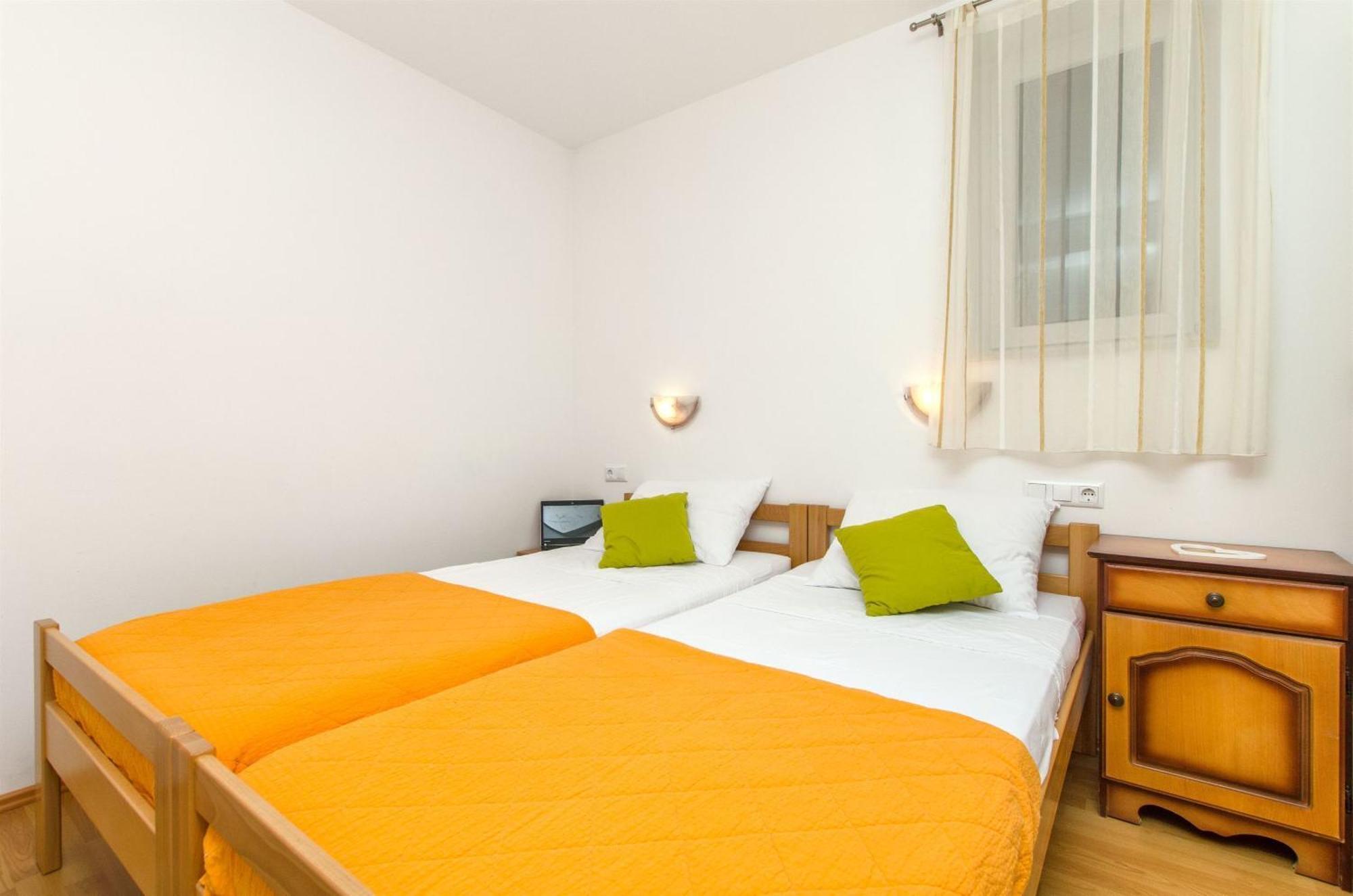 Apartments Mira Omiš Exteriér fotografie