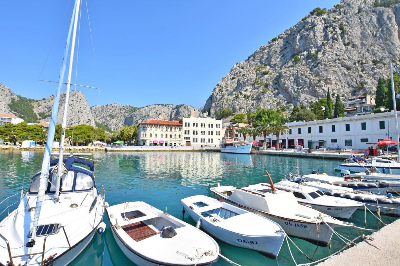 Apartments Mira Omiš Exteriér fotografie